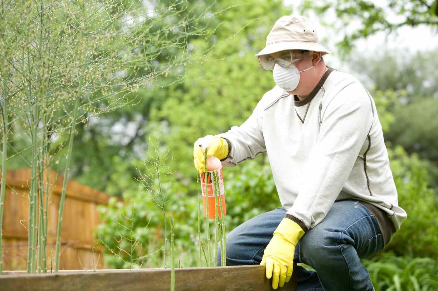 make-your-own-fertilizer-urban-farm-store